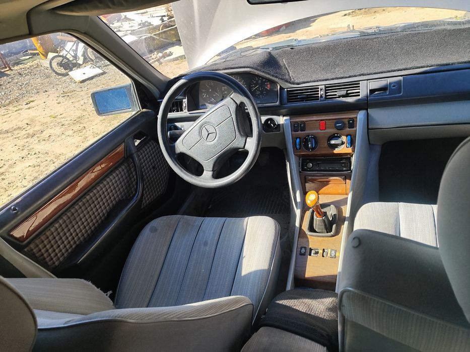 Мерс 124 2.3 по запчастям