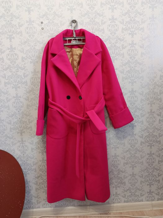 Пальто розовое, демисезон, осень весна