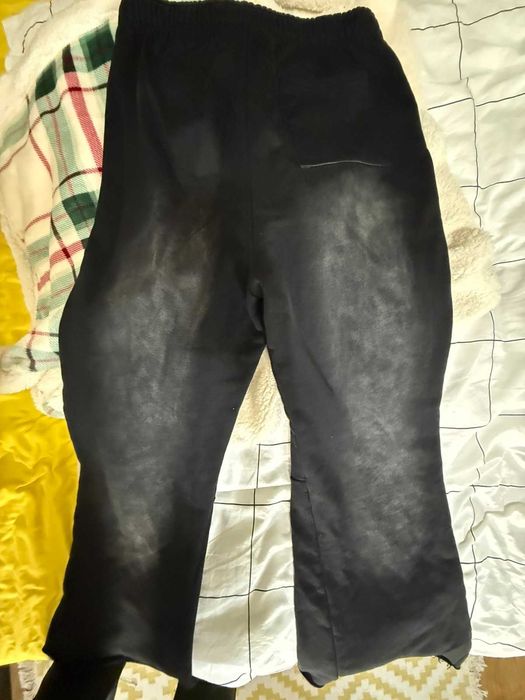 Hellstar Flared панталон – нов – размер XL