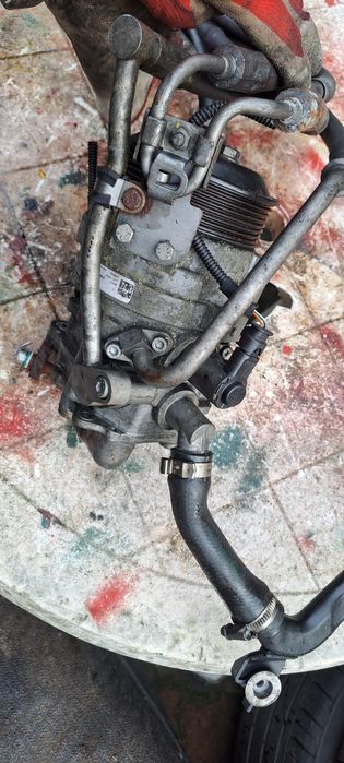 Pompa servo BMW F01 F02 motor 4.4i cod 678890903