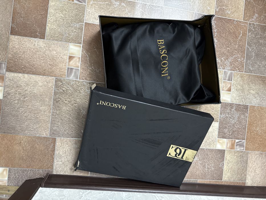 Продам сапоги Basconi