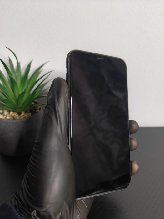 Telefoane Apple iPhone - Complet Funcționale.