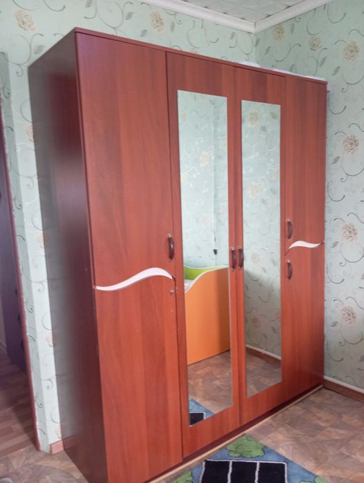 Продам шифонер хорошом состоянии