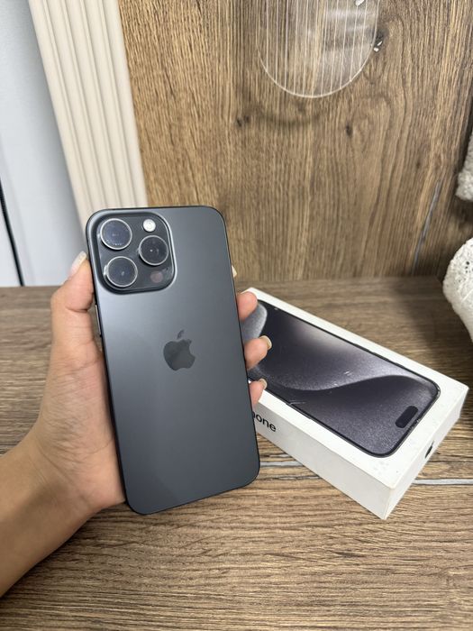 Продается айфон 15 про макс 256гб