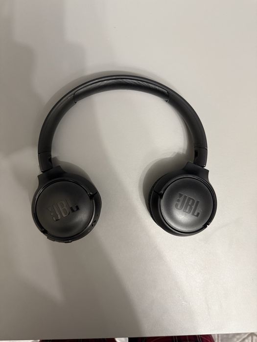 Наушники JBL Tune 520BT черные