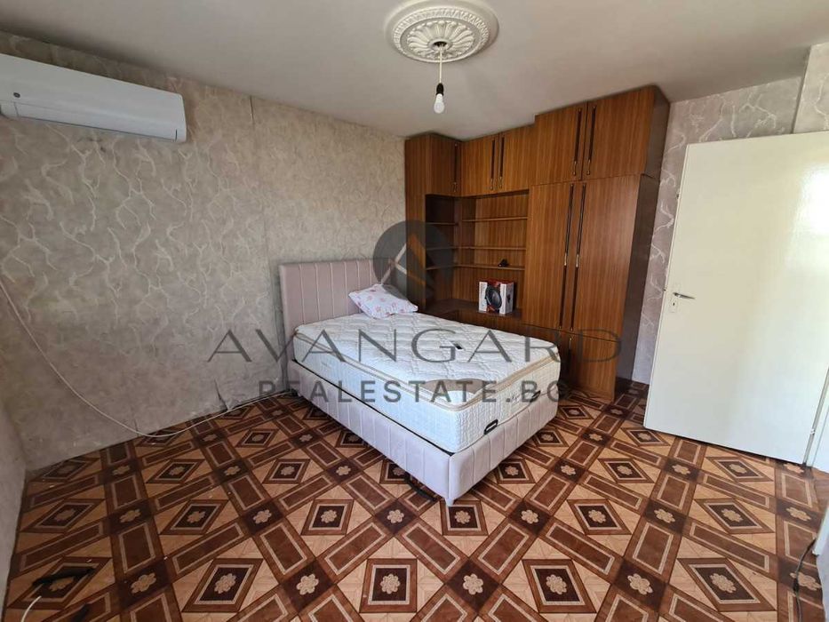 Продава се Двустаен апартамент в Пловдив, Изгрев - 68 кв.м за 956 €/кв.м - Снимка #8