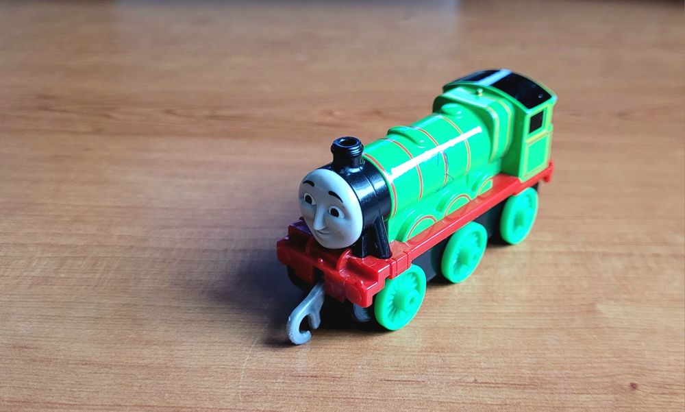 Lot trenulete Thomas Mattel Yong Bao Toby Whiff Rosie Nia James Henry