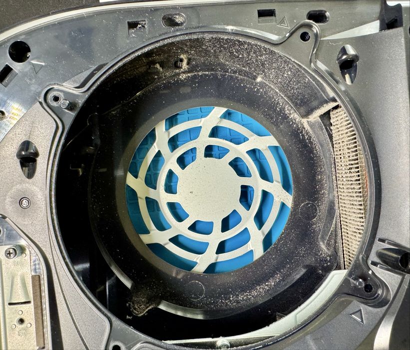 Asamblare/Reparații pentru PC-uri, Laptopuri și Console