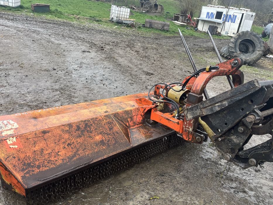 Freza de curatat pasuni 220m