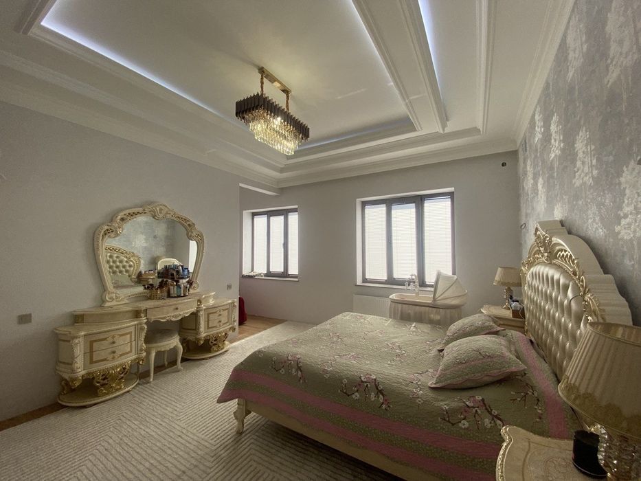 Срочна Сотилади Мехнат Замона рўпарси Кизгалдок махалла