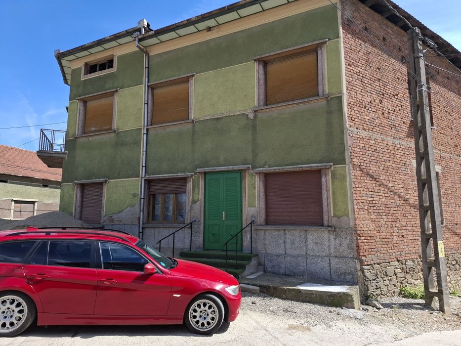 Casa 7 camere zona centrala