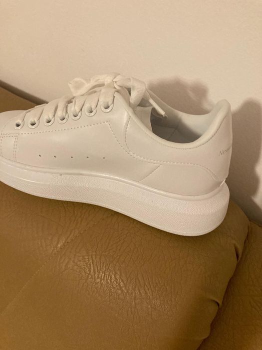 Adidasi Alexander McQueen