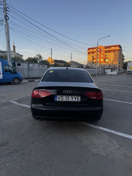 Audi A4 B8 2.0 TDI 143 CP Automat | 2010 | 325.000 km