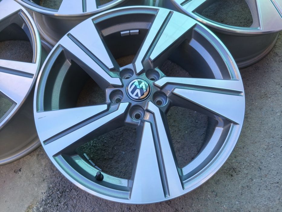 18" оригинални алуминиеви джанти за Vw T roc/Audi/Skoda.