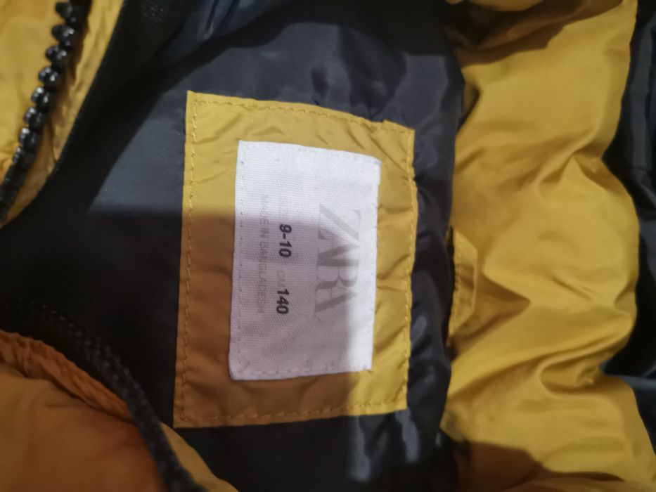 Детски елек Zara