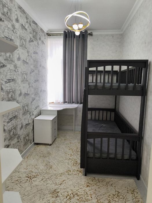 Продается Просторная 4 комнатная квартира Титова Вокзал