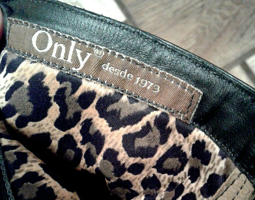 Ботильоны. пр-во: Бразилия. размер 37.