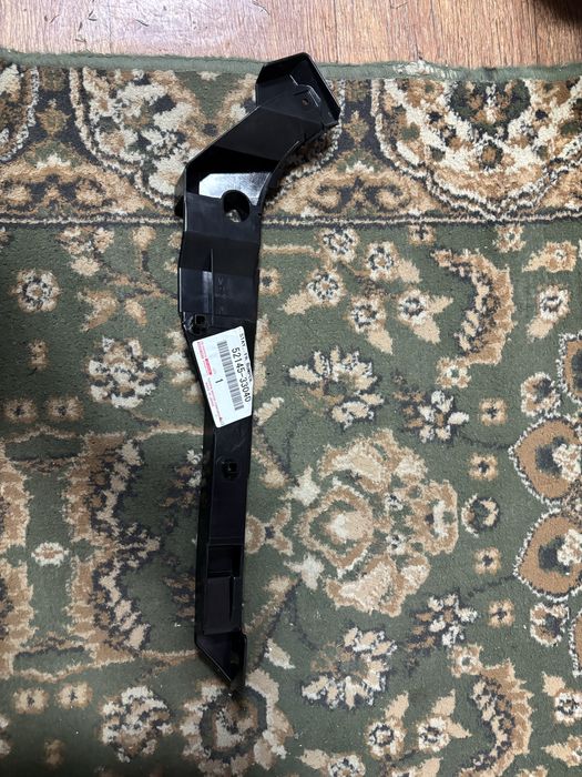 Крепление бампера переднего лексус ес300