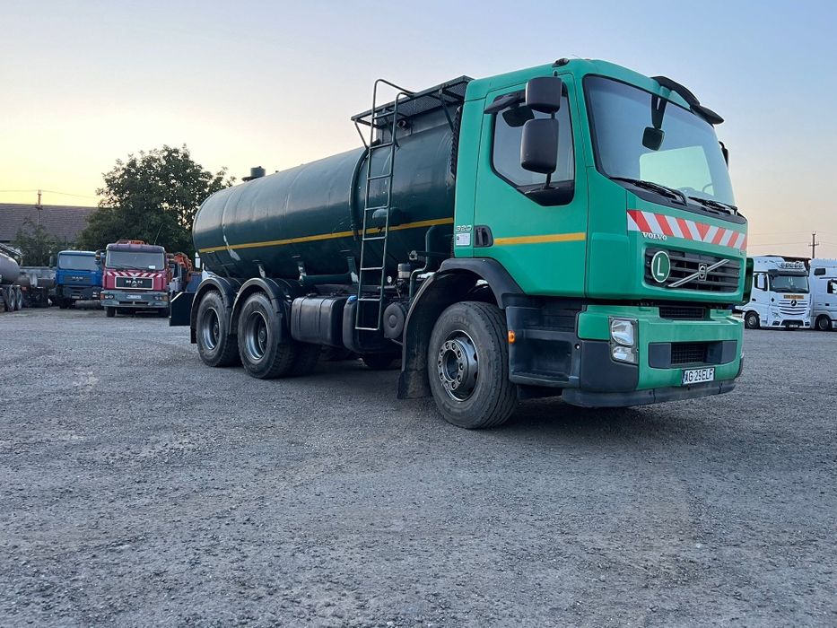 Autovidanja  vidanja  Volvo Man, Roman