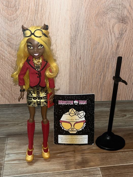 Монстер хай Клавдия Вульф