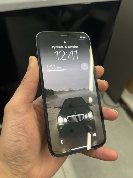 Продам iphone 12