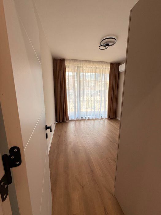 Дава се под наем Тристаен апартамент в София, Малинова долина - 86 кв.м за 867 € - Снимка #3