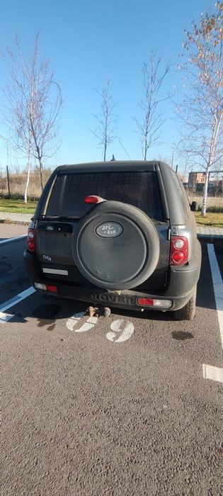 Dezmembrez Land Rover Frelander