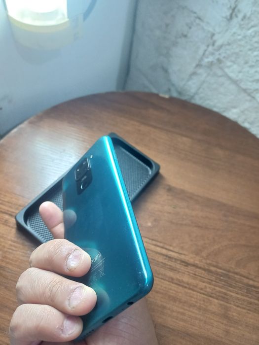 Redmi note 9  64 готличном состоянии