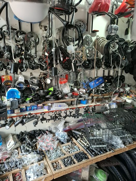 Вело запчасть и скуторы