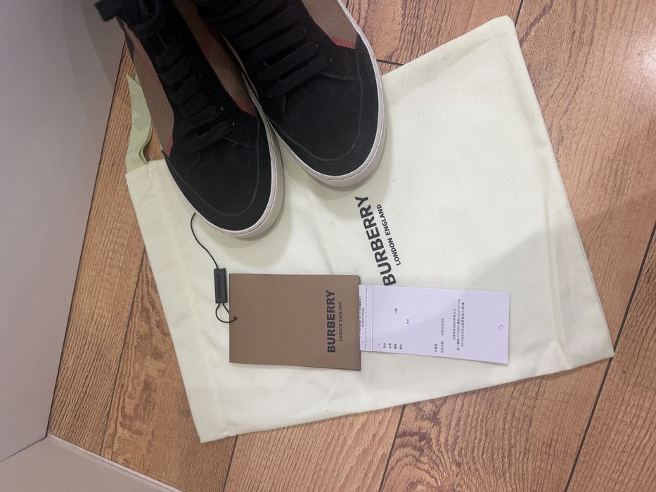 Кеды 36 рр от бренда Burberry