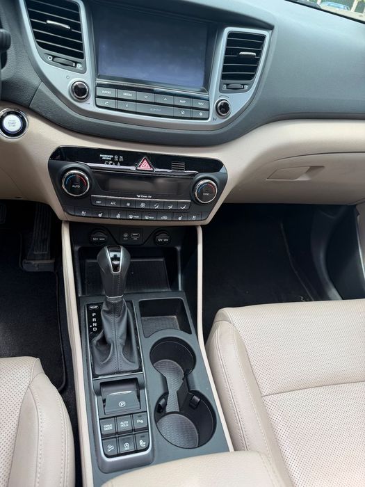 Hyundai Tucson full mot 1.7 cp 140# automat#