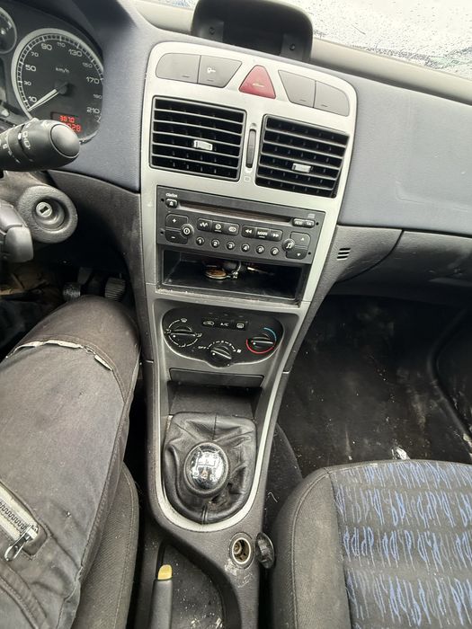 Пежо 307 2.0 дизел 107кс 2003г на части