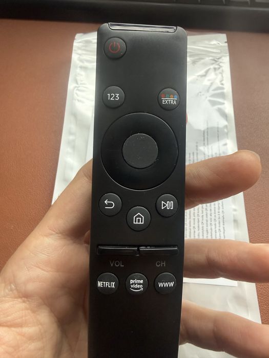 Telecomandă universală pentru televizoare Samsung