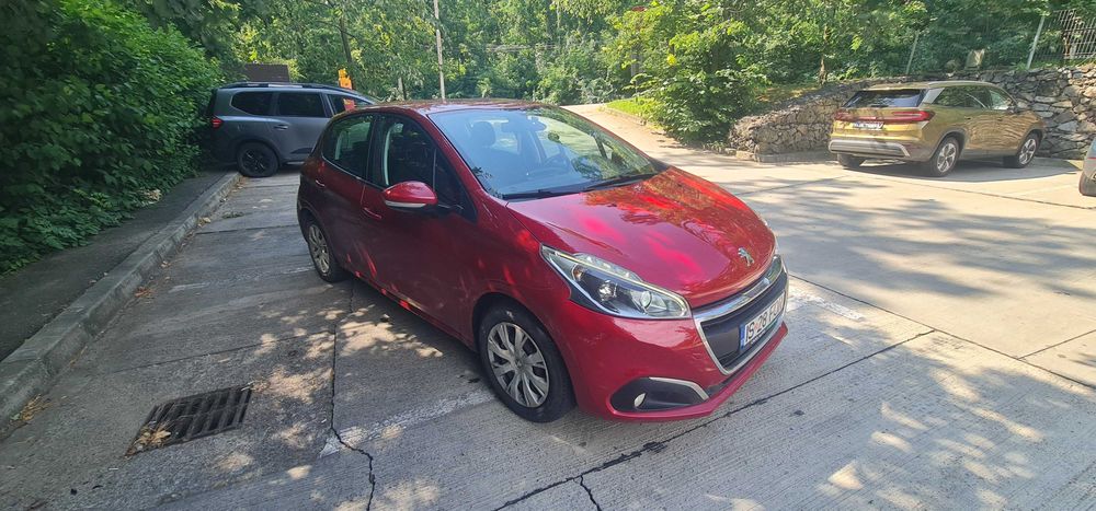 Peugeot 208, 1.2 benzina 2016