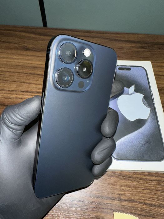 Iphone 15 pro blue titanium