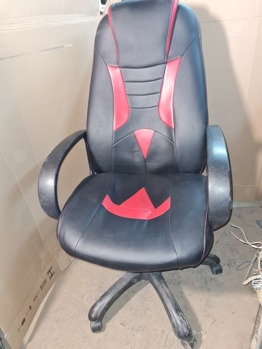 Игровое кресло  .