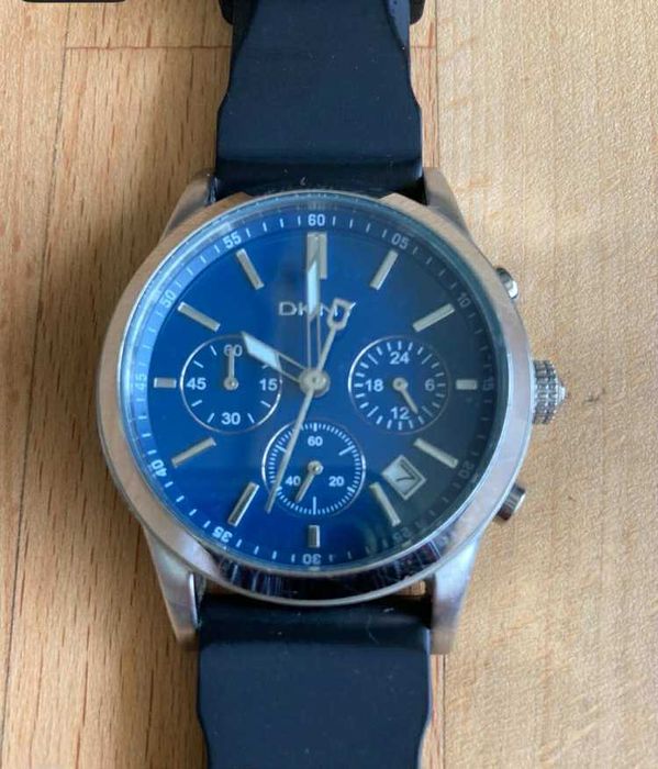 DKNY Chronograph оригинален часовник