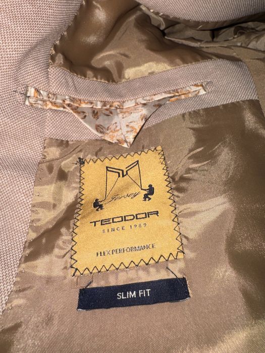 Мъжко сако Teodor