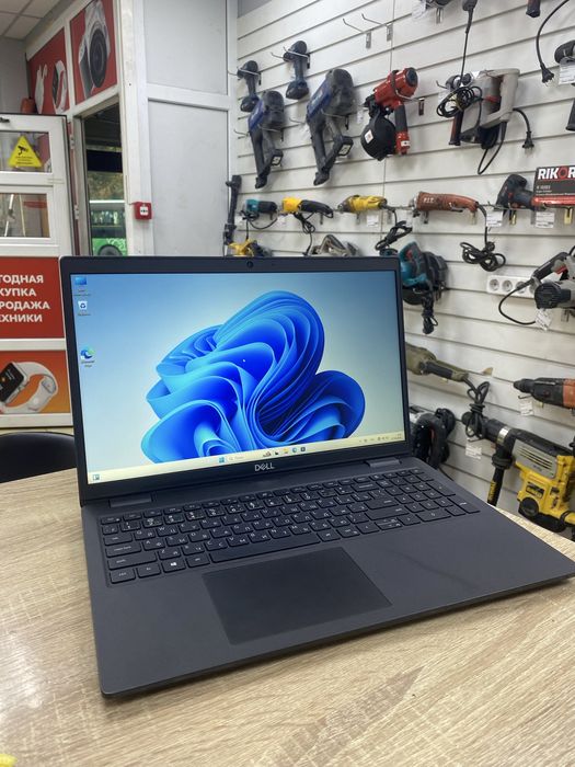 Ноутбук Dell Latitude 3520 (osp14)
