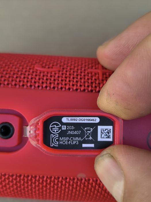 Оригинални преносими тонколони JBL , Loewe, Soni