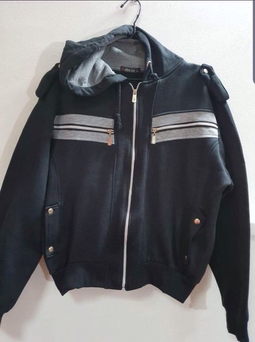 Lot hanorace băieți, set de 8 buc toate 150 lei