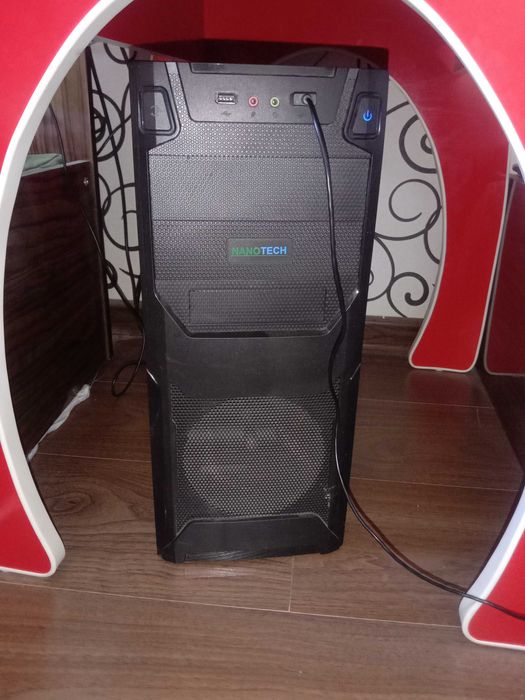 Стольный компютер