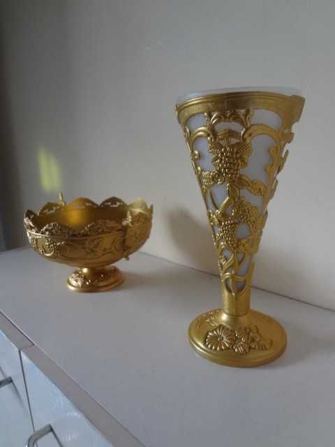 Метална ваза + метална купа