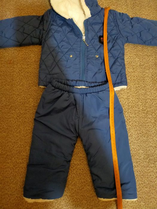 Geaca si pantaloni 6-9 luni