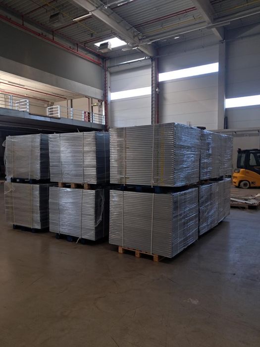 Rafturi metalice zincate /arhiva