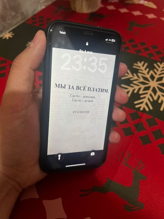 Продам Айфон 11