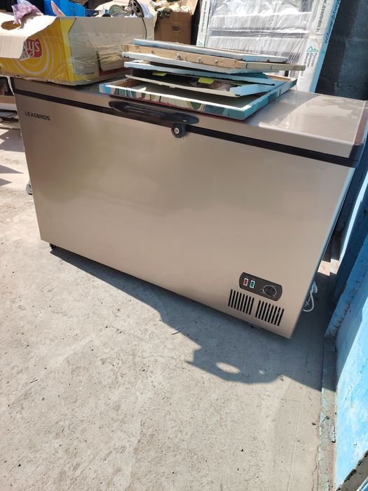 Продам морозильную камеру