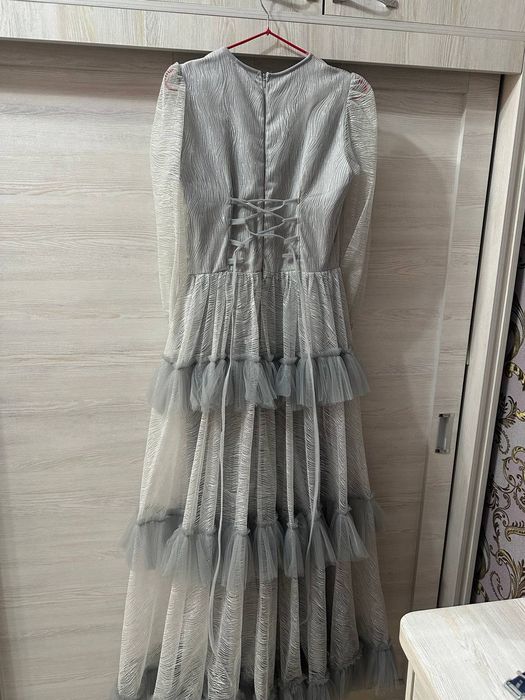 Oqshom koʻylagi. Dif collection