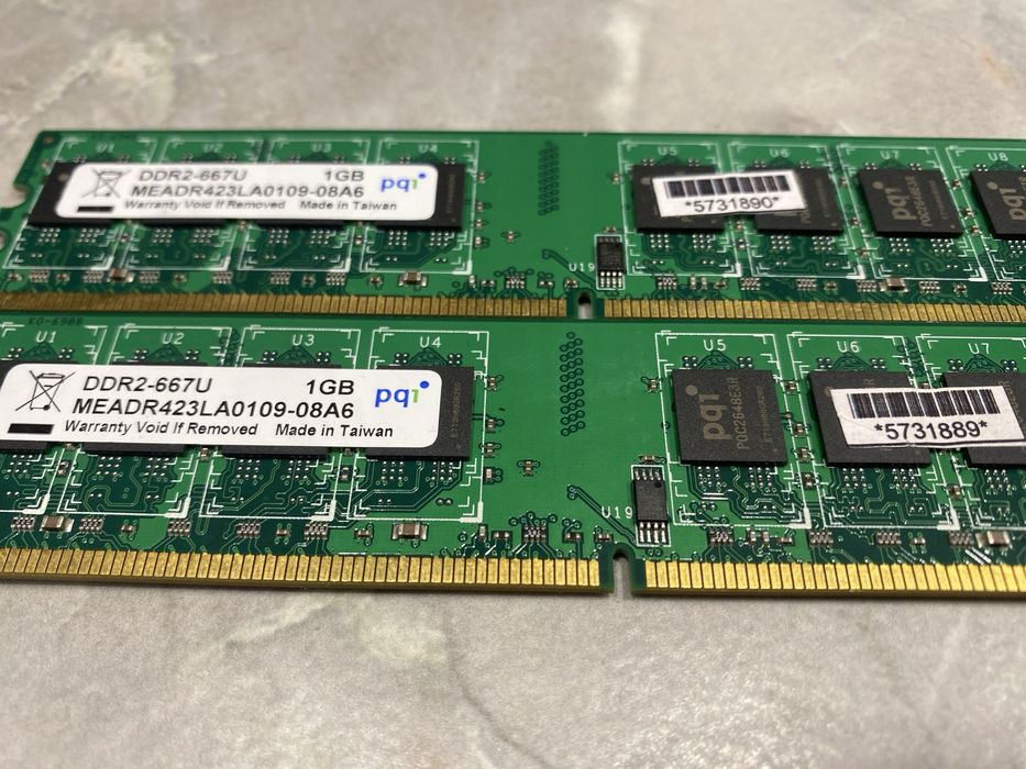 Оперативная память DDR2 1GB (2 планки)