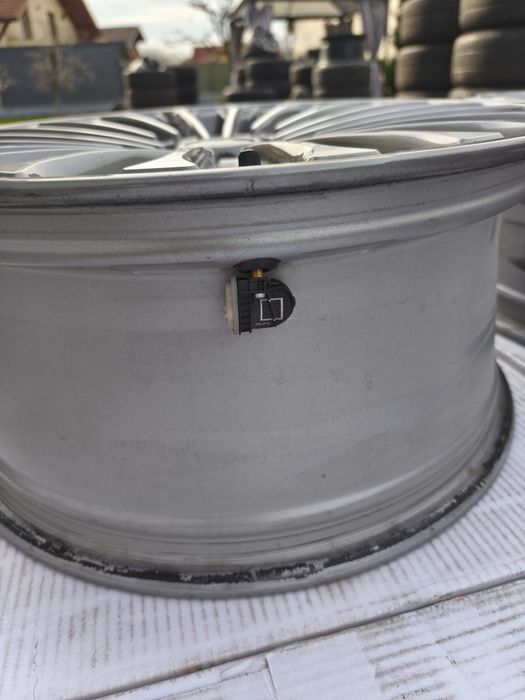 Jante originale Ford R18